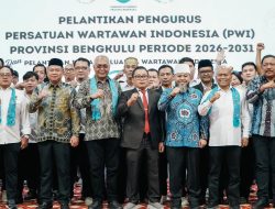 Pengurus PWI Bengkulu Dilantik, Gubernur Helmi Hasan Siapkan Pelatihan Khusus Jurnalis